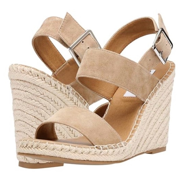 🔵”NWOT” Super Chic Tan Suede Wedge Sandals - Picture 2 of 12
